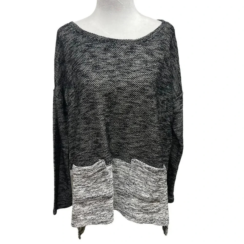 Anthropologie Sunday in Brooklyn two-tone tunic with pockets. Size Small.